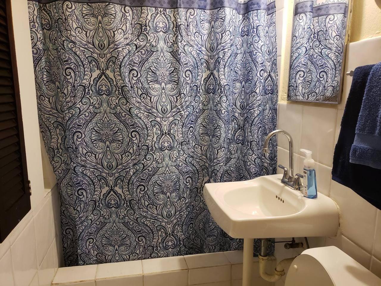Little Indigo Apartments Mafolie Екстер'єр фото